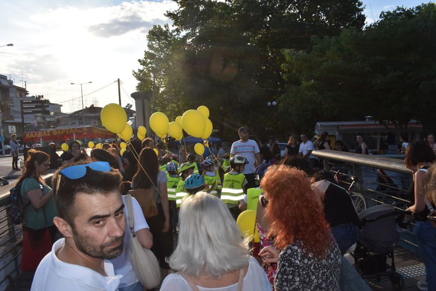 Onlarissa.gr guides you to the Pineios festival! He opened today his 