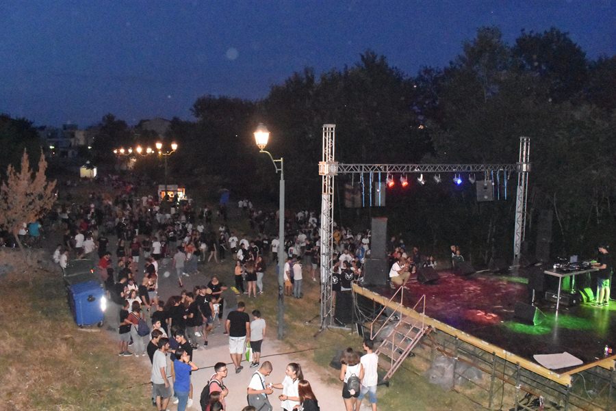 Fills the river for the festival Pinios - The first concerts (photo - video)