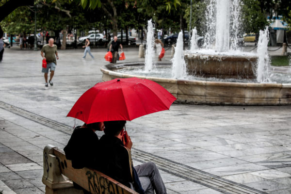 Η πορεία της κακοκαιρίας – Ποιες περιοχές και πότε θα πλήξουν τα φαινόμενα, σε ισχύ το έκτακτο δελτίο επιδείνωσης