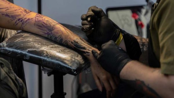 Οι κορυφαίοι tattoo artists μιλούν για το Athens Tattoo Convention – Όλα όσα θα δούμε στο Παλιό Αμαξοστάσιο του ΟΣΥ