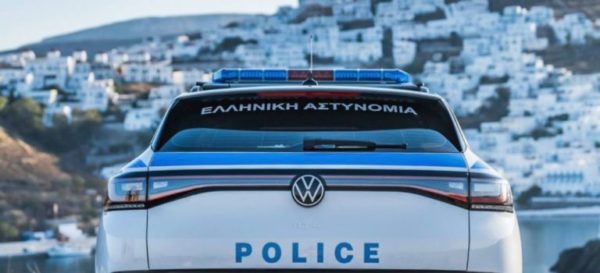 ΑΑΔΕ: Εξάρθρωση κυκλώματος διαφθοράς στην Κέρκυρα – Τι κάνει η ΕΛΑΣ στο νησί