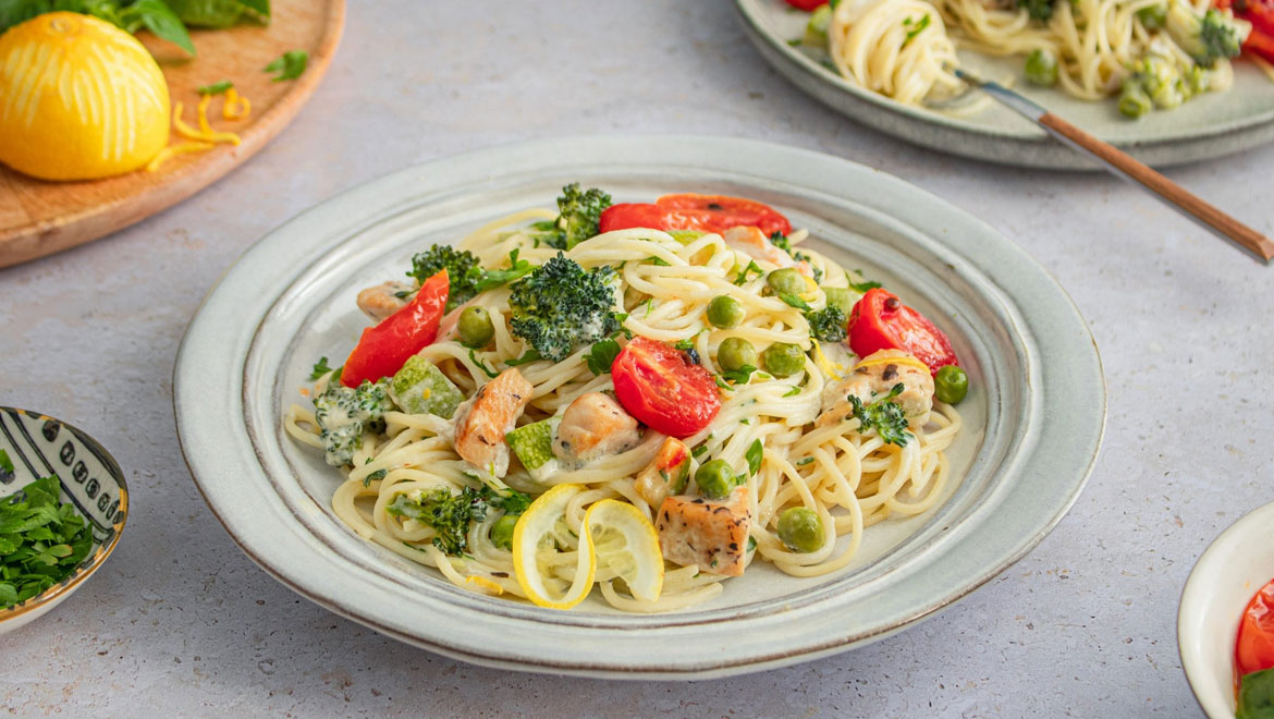 Pasta primavera με κοτόπουλο