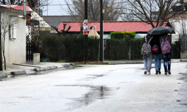 Κακοκαιρία Bora: Πού θα είναι κλειστά τα σχολεία την Δευτέρα