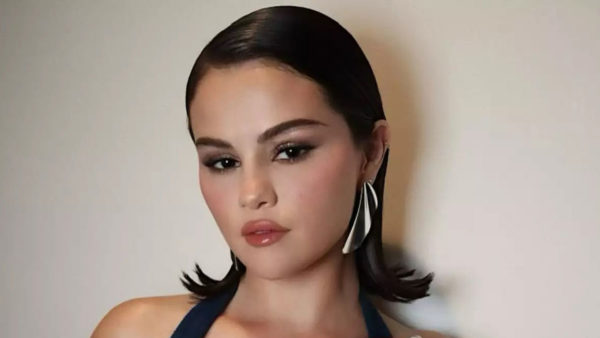 Η Selena Gomez με ανατρεπτικό beauty look για φωτογράφιση γνωστού περιοδικού