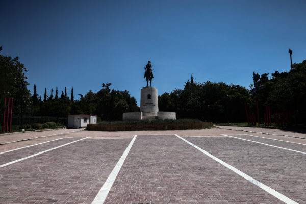 Ακύρωση εορταστικών εκδηλώσεων στο Πεδίον του Άρεως λόγω εθνικού πένθους για την απώλεια του Κ. Σημίτη