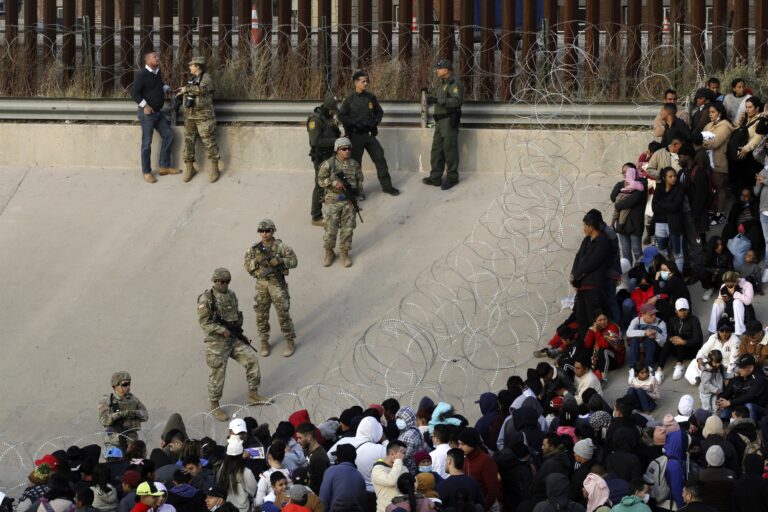 ΗΠΑ: Αίρεται η απαγόρευση εφόδων σε εκκλησίες, νοσοκομεία και σχολεία για τη σύλληψη παράτυπων μεταναστών