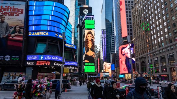 Η ταλαντούχα Evangelia στο Billboard του Spotify στην Times Square