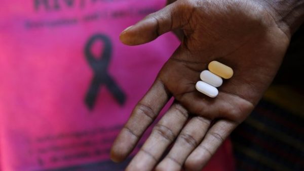 Έξι εκατ. ασθενείς με HIV κινδυνεύουν να πεθάνουν αν κοπεί η αμερικανική βοήθεια