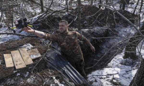 Ρώσοι στρατιώτες αιφνιδίασαν τους Ουκρανούς στο Κουρσκ περπατώντας μέσα από αγωγό φυσικού αερίου